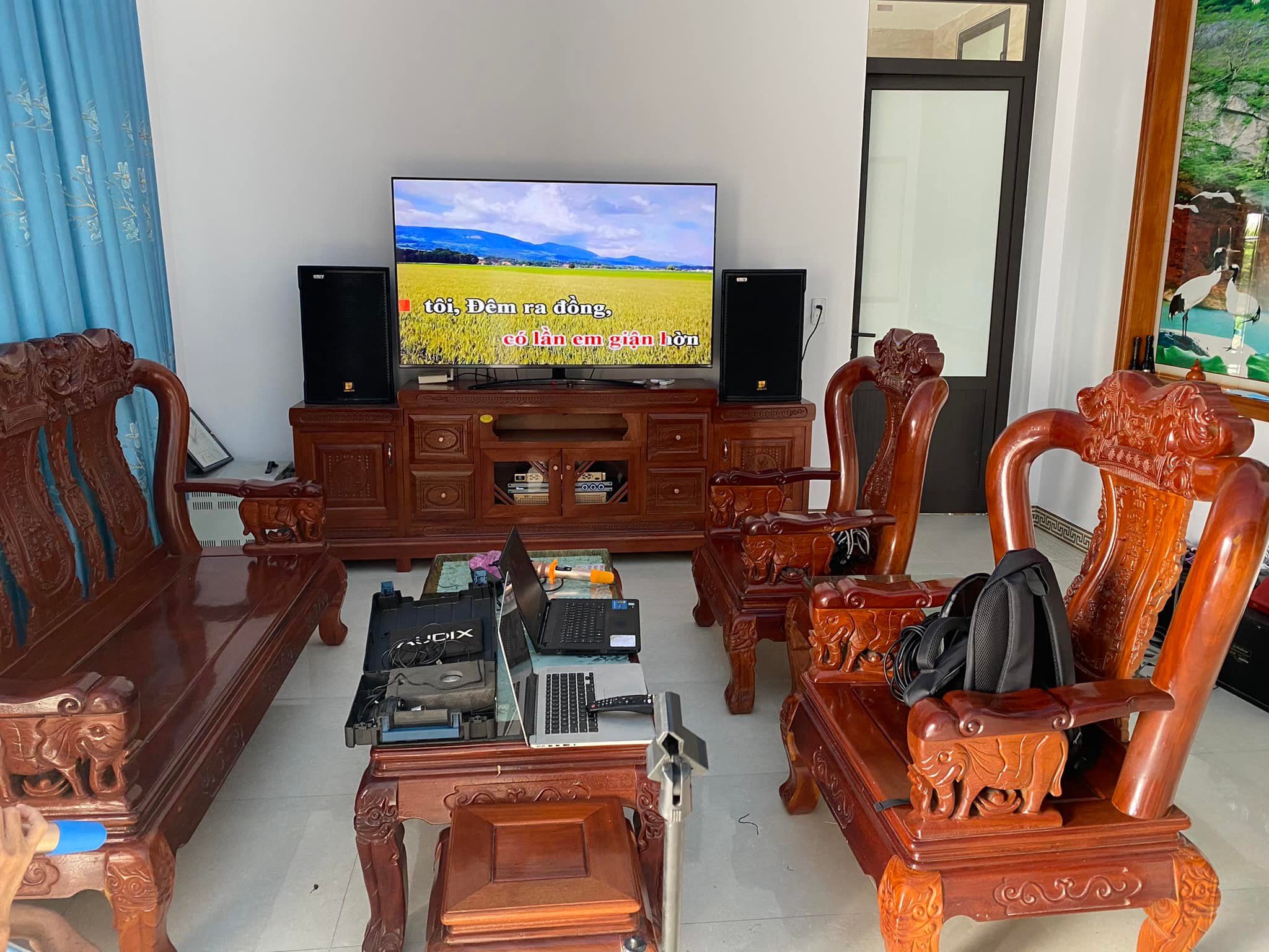 Âm thanh gia đình cấu hình vip