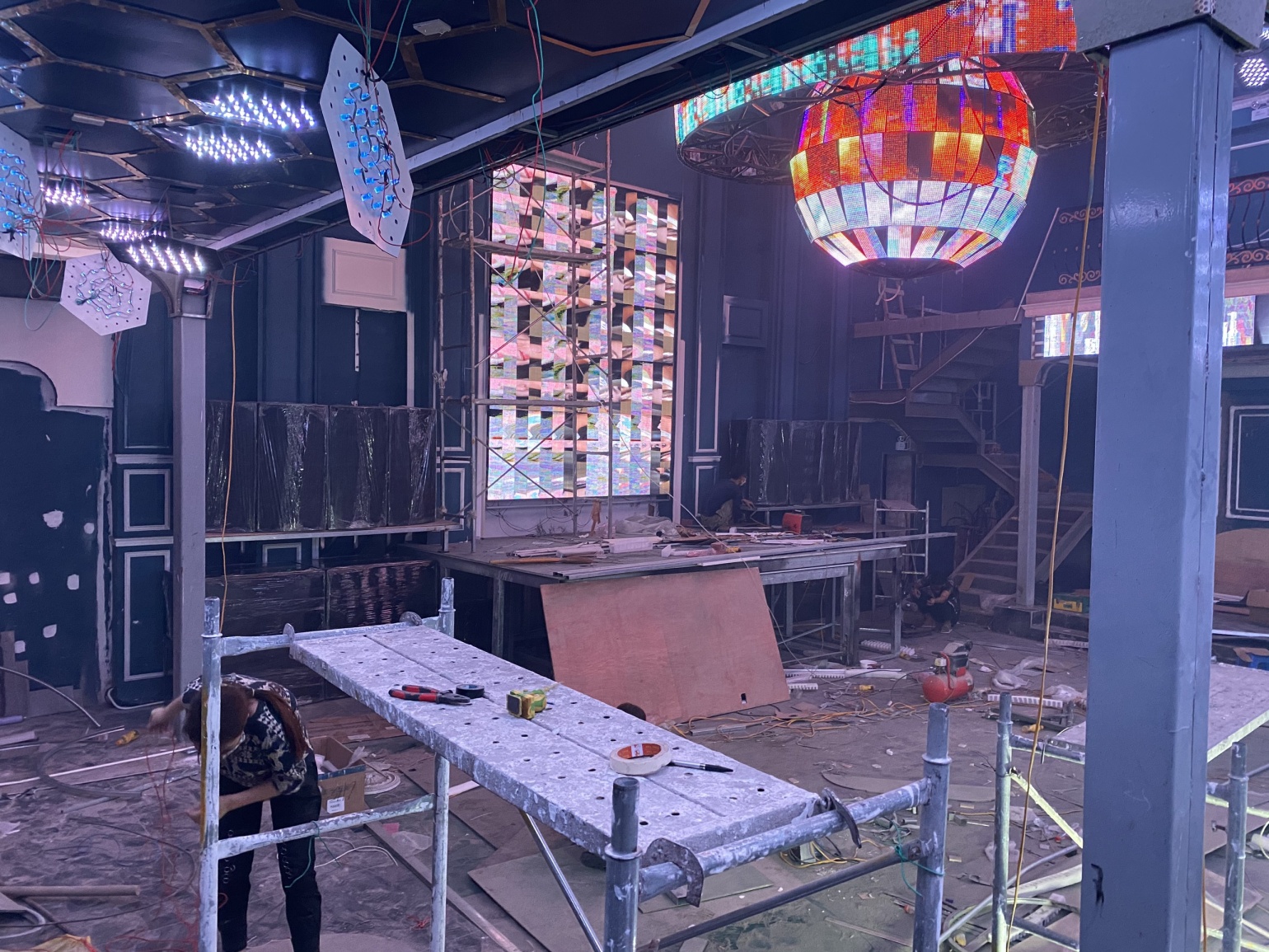 Bar F1 38 Lê Quang Đạo - luxury bar số 1 tại Mĩ Đình (1)