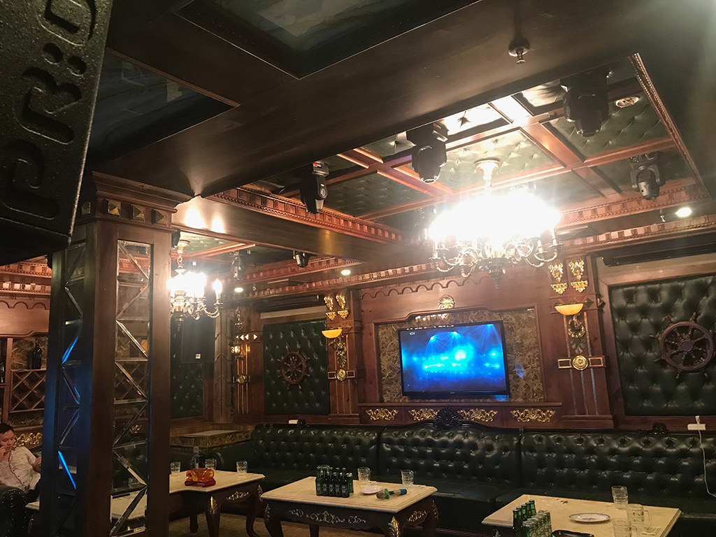 Quán Lau - Đẳng cấp karaoke, dịch vụ sang trọng
